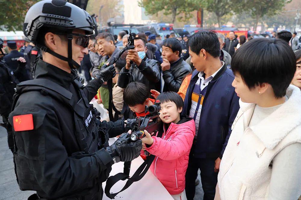 警民通最新版，构建更加紧密的警民互动关系